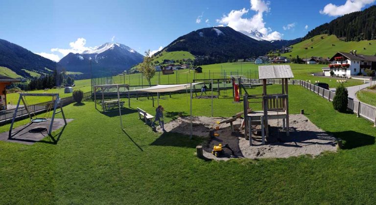 Spielplatz im Ortsteil Aigling